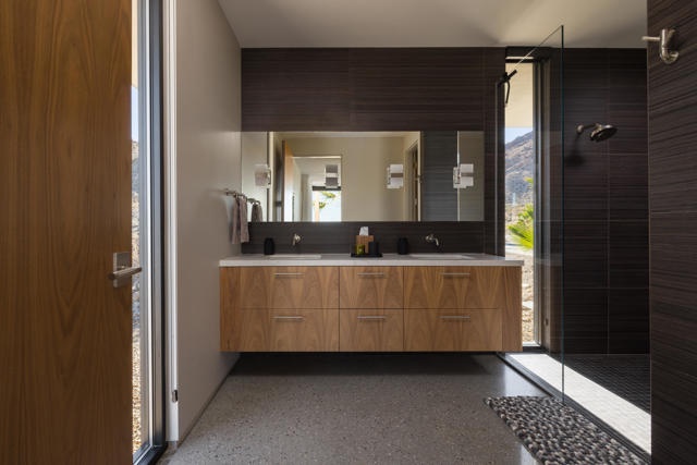 71270 Oasis Trail, Palm Desert CA: https://media.crmls.org/mediaz/9b2a0e75-bb14-41e5-b5cd-1e69dac8c541.jpg