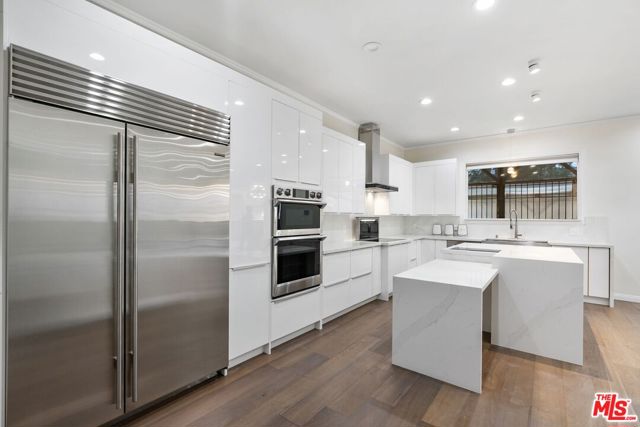 1810 Westmoreland Boulevard, Los Angeles CA: https://media.crmls.org/mediaz/9b2b1892-28ce-4ace-a889-dbf31f17fcc6.jpg