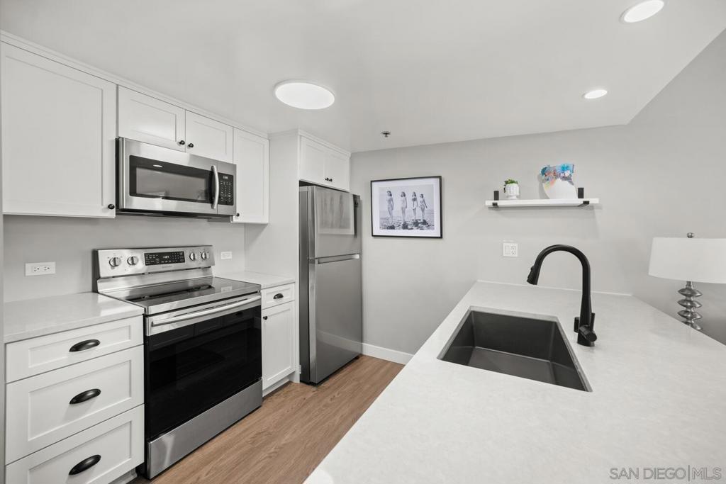 425 Beech St - photo 3