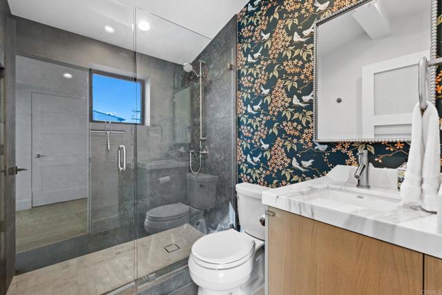 Detail Gallery Image 45 of 72 For 119 41st St, Newport Beach,  CA 92663 - 3 Beds | 5 Baths