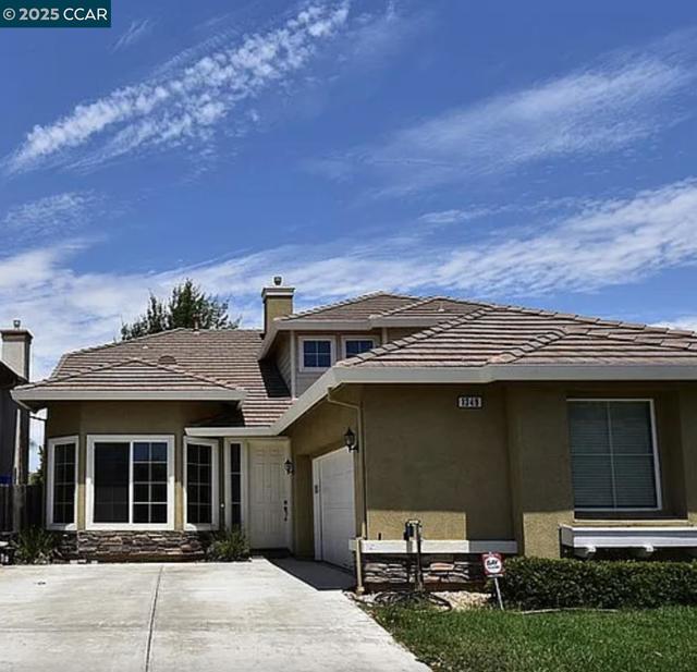 1349 Yosemite Circle, Oakley CA: https://media.crmls.org/mediaz/9b2d5423-19cb-41fb-af2a-cc701b1faefc.jpg