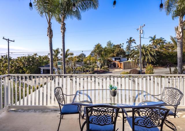 303 305 Sanford Street, Encinitas CA: https://media.crmls.org/mediaz/9b321904-b379-4a69-ac99-7d53603f7e2c.jpg