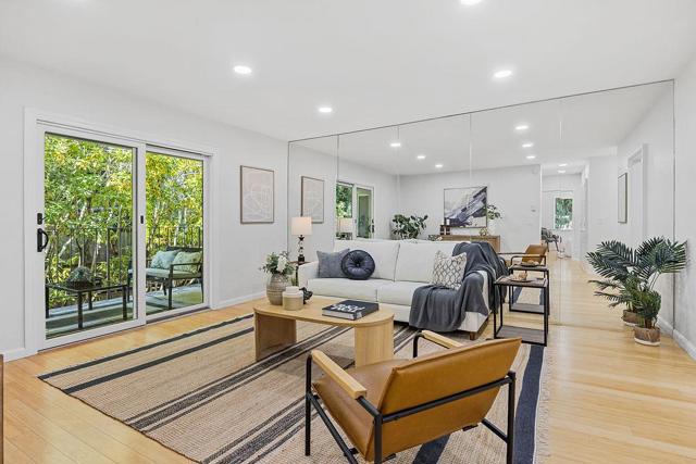 4096 17th Street, San Francisco CA: https://media.crmls.org/mediaz/9b33cbf1-de95-4511-9eb4-0fddcd8bad11.jpg