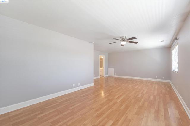 Image 19 of 36 For 6735 Stephan Ct