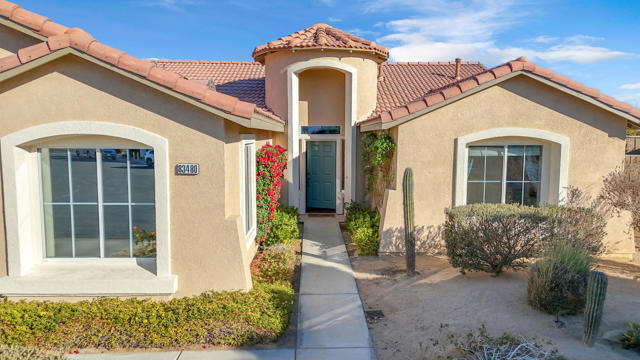 83480 Firecliff Court Court, Indio CA: https://media.crmls.org/mediaz/9b355b2b-d59a-4d04-a2c5-a26b3e4a24b4.jpg
