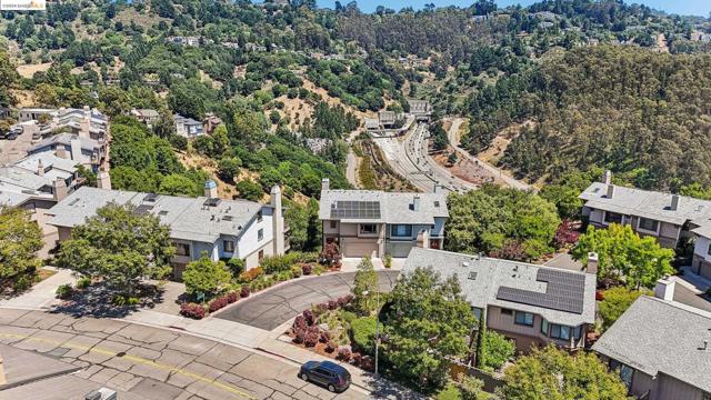 Image 38 of 46 For 90 Starview Dr