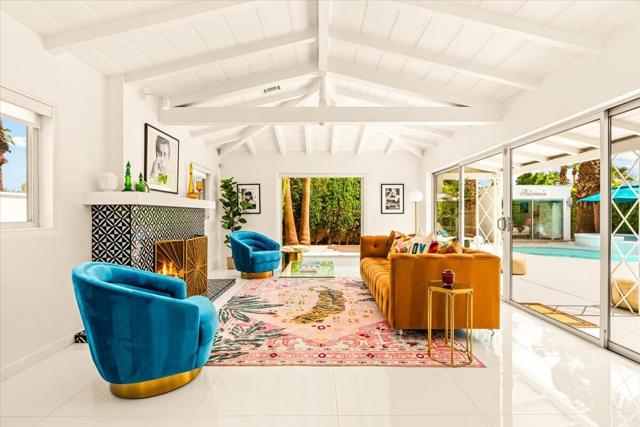 2331 N Cardillo Avenue, Palm Springs, CA 92262