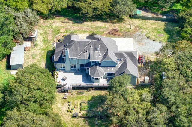 60 Brown Road, San Juan Bautista CA: https://media.crmls.org/mediaz/9b37a643-7f8a-42cd-9141-508f5a26537e.jpg