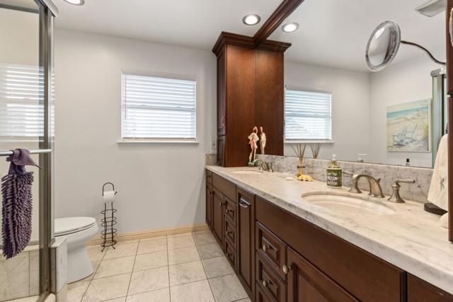315 Valdez Avenue, Half Moon Bay CA: https://media.crmls.org/mediaz/9b386cc7-b43c-487a-b3ad-2498c4784cb5.jpg