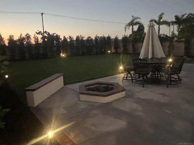 994 N Big Sky Lane, Orange CA: https://media.crmls.org/mediaz/9b396b28-deae-457d-8498-842ad53ca60a.jpg