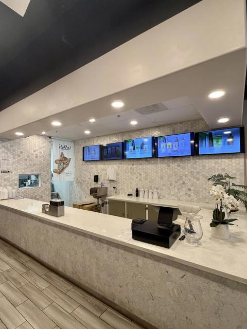 2706 2706 Homestead Road, Santa Clara CA: https://media.crmls.org/mediaz/9b3b5f43-66b7-4b24-bd28-0c35ae9e7877.jpg