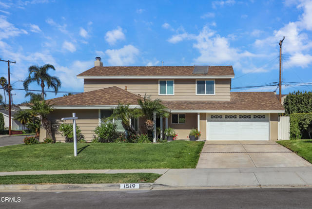 Detail Gallery Image 3 of 48 For 1519 Lyndhurst Ave, Camarillo,  CA 93010 - 4 Beds | 2 Baths