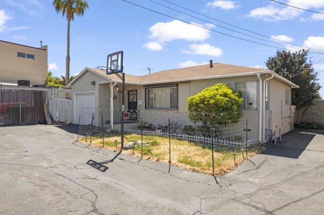 Image 7 of 19 For 24656 Oneil Avenue
