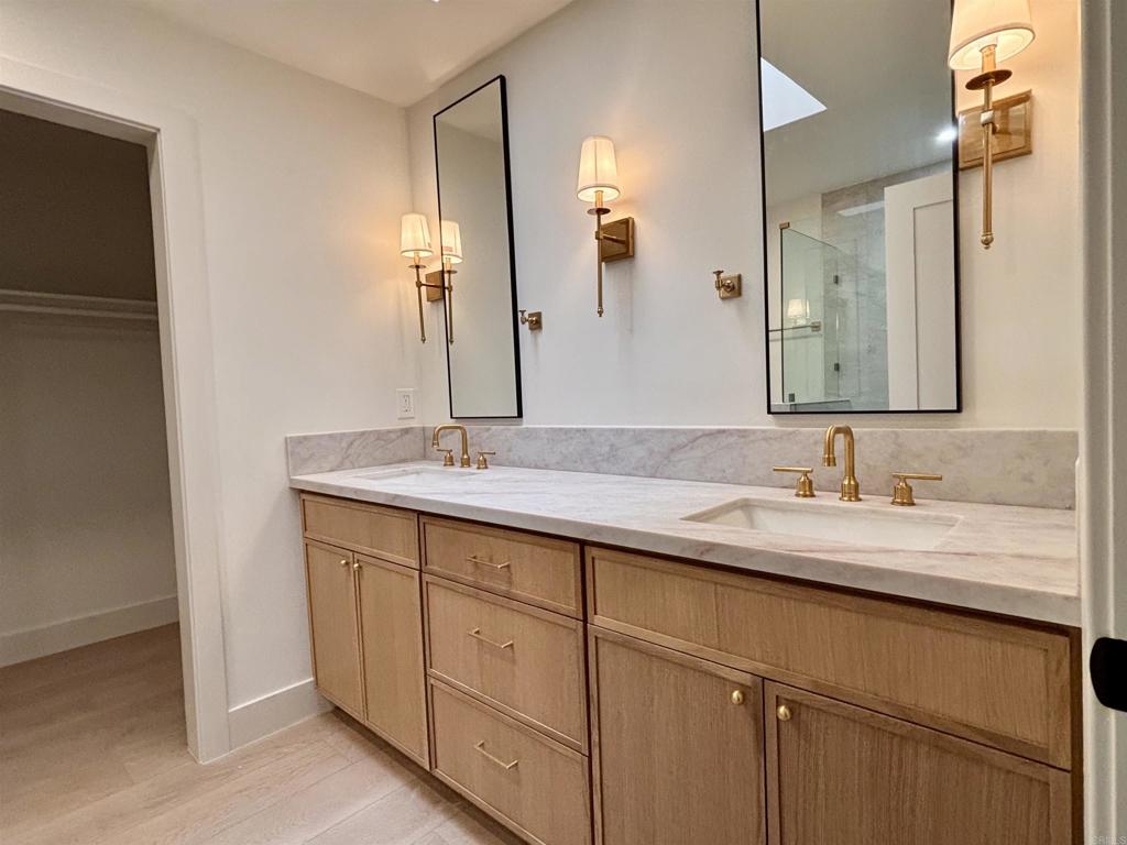 6739 Cantil Street - photo 10