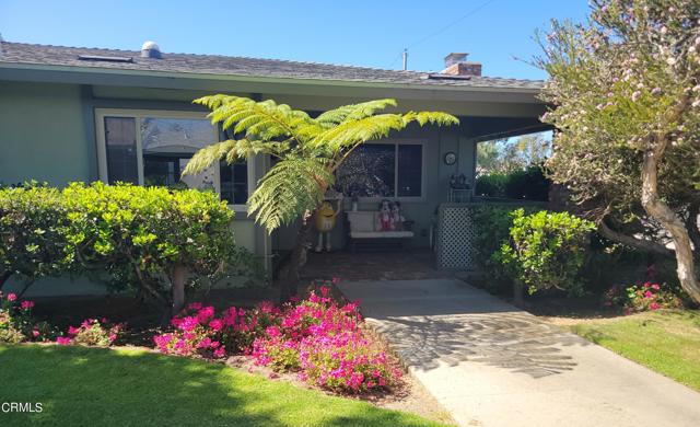 Detail Gallery Image 1 of 22 For 82 W Garden Gr, Port Hueneme,  CA 93041 - 2 Beds | 2 Baths