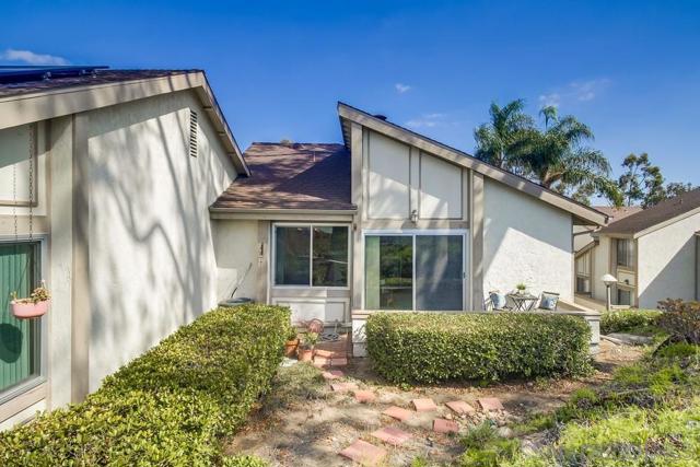 5430 Baltimore Drive Unit 72, La Mesa CA: https://media.crmls.org/mediaz/9b3e81da-0fea-4492-a9ed-f1966182245f.jpg