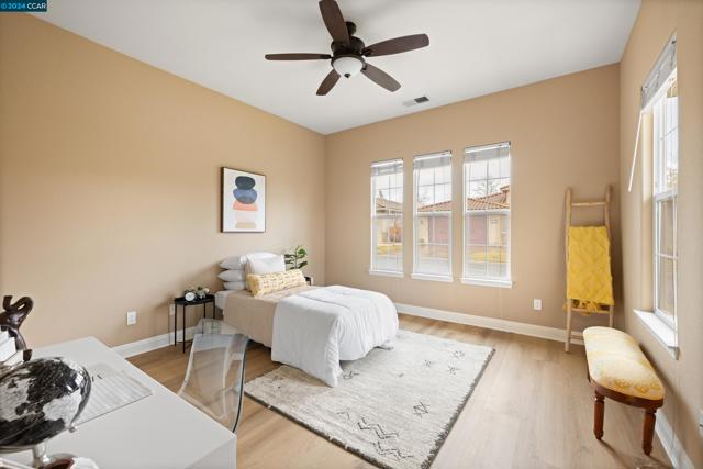 8702 Pasatiempo Circle, Roseville CA: https://media.crmls.org/mediaz/9b3ecc53-0d00-417e-8364-7fcdf79054c7.jpg