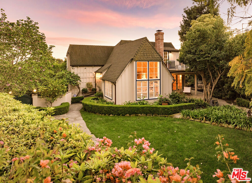 1 Rosemary Lane