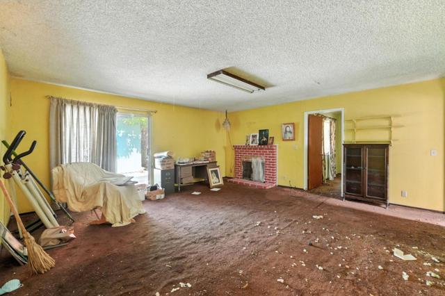 2992 Humbolt Avenue, Santa Clara CA: https://media.crmls.org/mediaz/9b3efdca-5889-44fd-8fc9-ca4d8cf1fd45.jpg