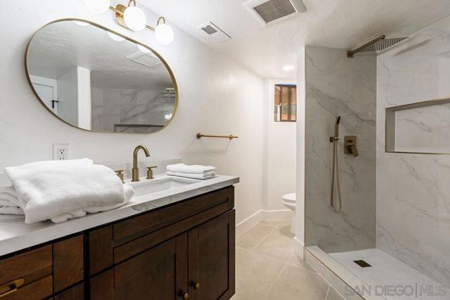 Image 56 of 75 For 2606 Galicia Way