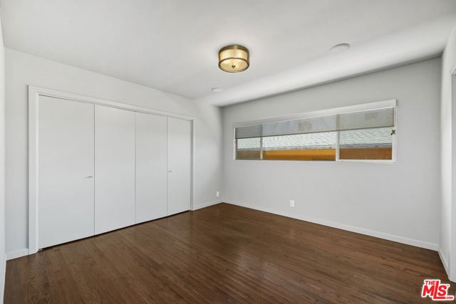 6616 Wooster Avenue, Los Angeles CA: https://media.crmls.org/mediaz/9b400033-4dc3-40d5-a628-c9a08c994994.jpg