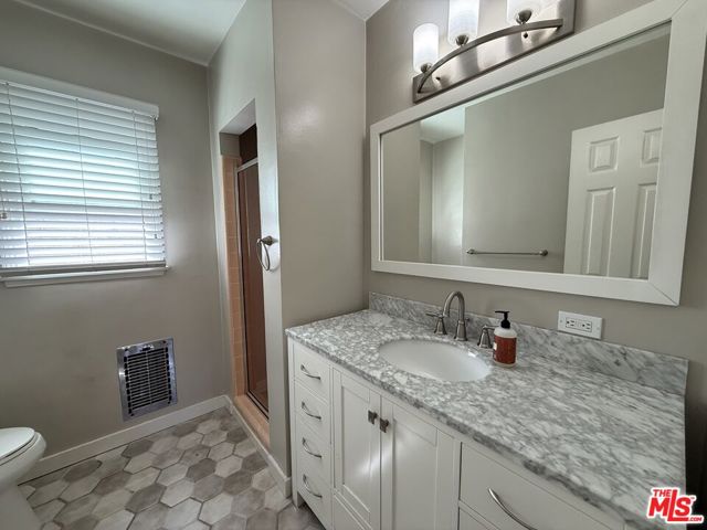 11293 Brookhaven Avenue, Los Angeles CA: https://media.crmls.org/mediaz/9b4093e3-b6d5-4326-b370-3fd87b2602c8.jpg