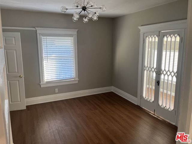820 Columbia Avenue, Los Angeles CA: https://media.crmls.org/mediaz/9b41880f-5751-4574-b3af-e1abf0329d7a.jpg