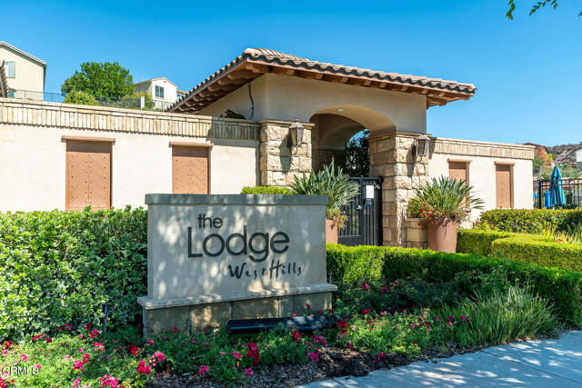 Detail Gallery Image 62 of 67 For 24863 Carbon Ln, Valencia,  CA 91354 - 4 Beds | 3/1 Baths