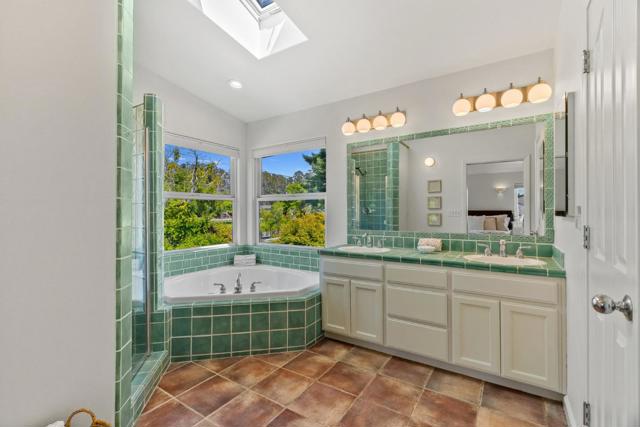 200 Cortez Street, Capitola CA: https://media.crmls.org/mediaz/9b443210-732a-4ba3-b1db-9c02a6252212.jpg