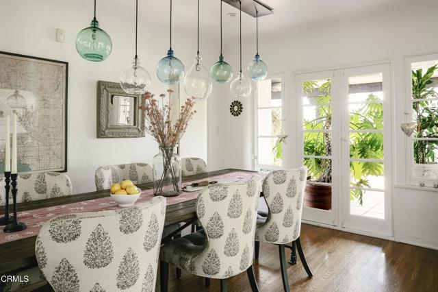 1241 Solita Road, Pasadena CA: https://media.crmls.org/mediaz/9b44cbdd-8ca2-48c4-8826-7d48cec72139.jpg