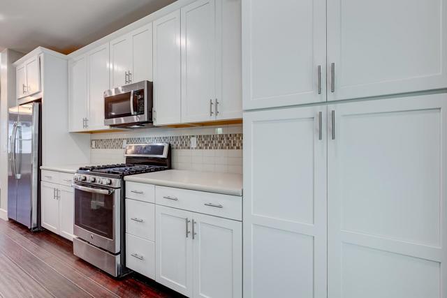 4053 Clare Street, Dublin CA: https://media.crmls.org/mediaz/9b461afc-2565-43cd-99f6-744f7ee2594b.jpg