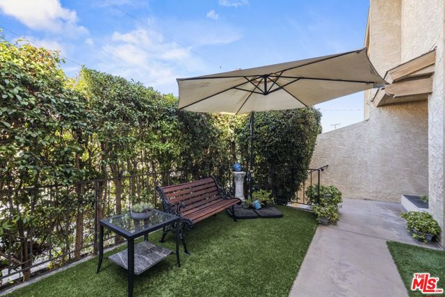 2701 Voorhees Avenue, Redondo Beach, California 90278, 2 Bedrooms Bedrooms, ,2 BathroomsBathrooms,Residential,For Sale,Voorhees,25578941