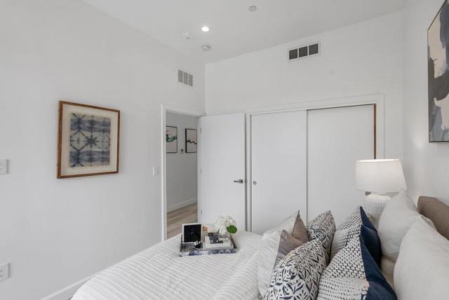 889 McLellan Drive, South San Francisco CA: https://media.crmls.org/mediaz/9b46b67d-b3b5-41ca-874f-2e7ea70061bd.jpg