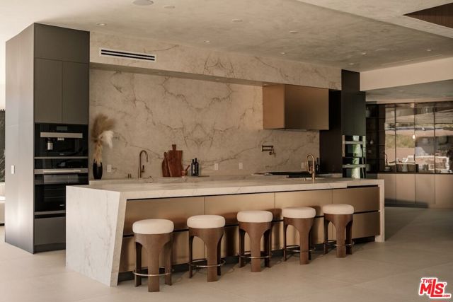 Image 7 of 43 For 19378 Lemmer Drive