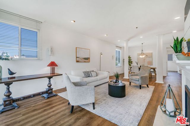 2 Bed Home for Sale in Santa Monica, California