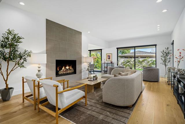 1 Cornell Drive, Rancho Mirage CA: https://media.crmls.org/mediaz/9b492e24-7773-4118-a7ca-e52f643e54ba.jpg