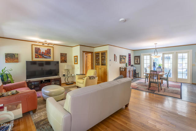 10941 Gurley Lane, Mendocino CA: https://media.crmls.org/mediaz/9b4b3104-bff7-445e-b176-af72875c0ea9.jpg