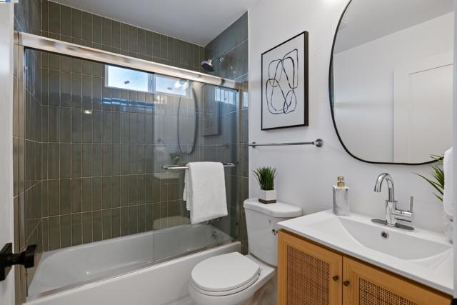 4501 Alice Way, Union City CA: https://media.crmls.org/mediaz/9b4c1e61-e87b-4364-bbe8-2de11e0d4b08.jpg
