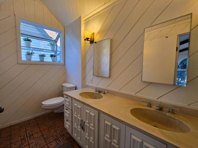 131 Hazel Avenue, Millbrae CA: https://media.crmls.org/mediaz/9b4eb1a8-d61f-452b-b889-45d25e356e19.jpg