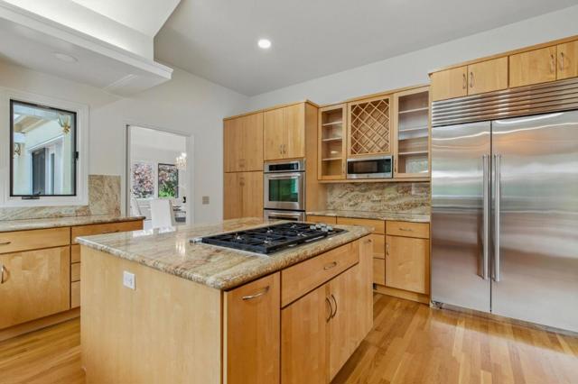 14210 Berry Hill Court, Los Altos Hills CA: https://media.crmls.org/mediaz/9b4eb3e6-dc8c-49fd-9862-980f78cdc360.jpg