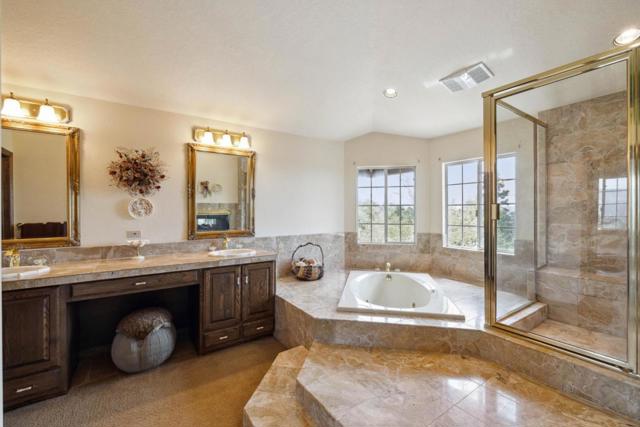 3600 Via Mar Monte, Carmel CA: https://media.crmls.org/mediaz/9b4ec8f0-f251-4855-b4f4-661d33f1692d.jpg