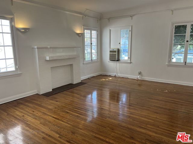 741 S Mansfield Avenue, Los Angeles CA: https://media.crmls.org/mediaz/9b4ecf06-1f83-4d52-87ab-6d8be26021b4.jpg