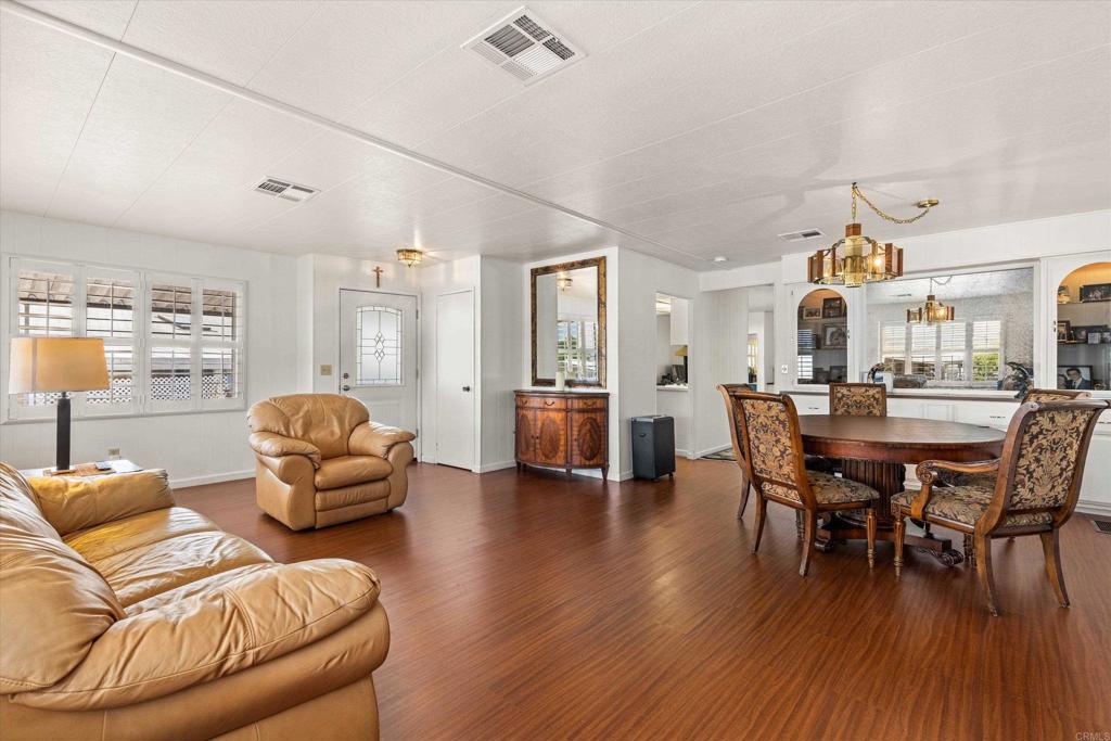 3535 Linda Vista Drive - photo 9