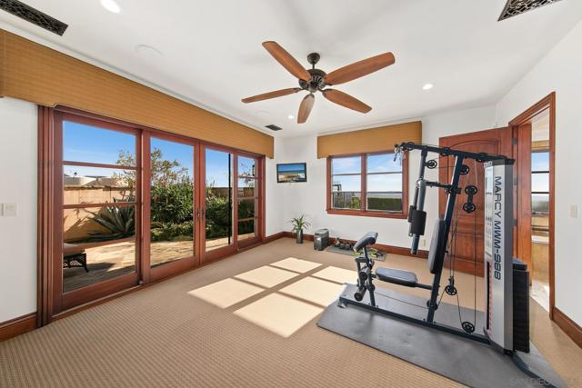 15707 Blue Crystal Trl, Poway CA: https://media.crmls.org/mediaz/9b4fe6fb-9e3f-4ada-bc63-84a09378b0c5.jpg