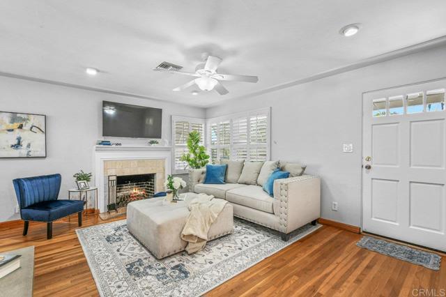 Detail Gallery Image 7 of 37 For 4719 Constance Dr, San Diego,  CA 92115 - 3 Beds | 2 Baths