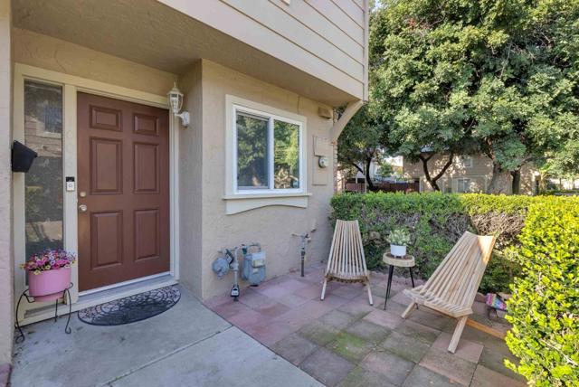 1006 Bellhurst Avenue, San Jose CA: https://media.crmls.org/mediaz/9b5137bd-704c-43bc-9605-e71d5bbbbd28.jpg