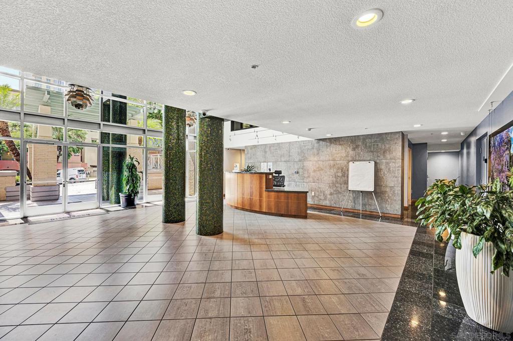 MLS #250040169SD image #36