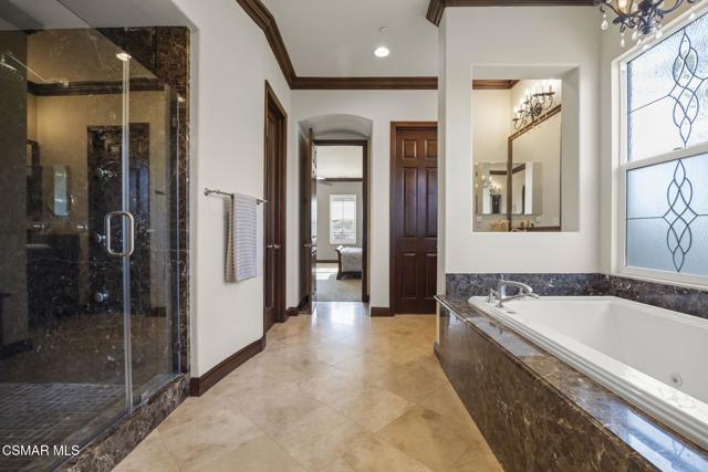 4988 Read Road, Moorpark CA: https://media.crmls.org/mediaz/9b54e8cb-aadd-4dbd-9a8a-6478620b4ca5.jpg