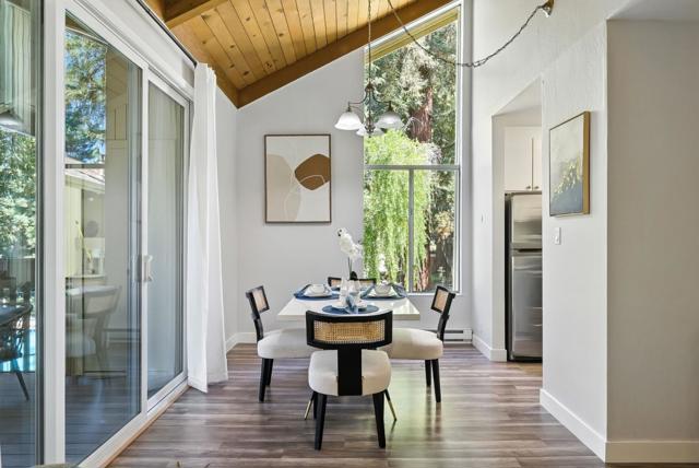 505 Cypress Point Drive, Mountain View CA: https://media.crmls.org/mediaz/9b55e8eb-2005-471c-9309-b4cd945a889f.jpg