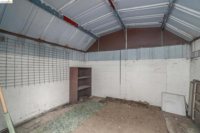 Image 18 of 26 For 210 Cypress  